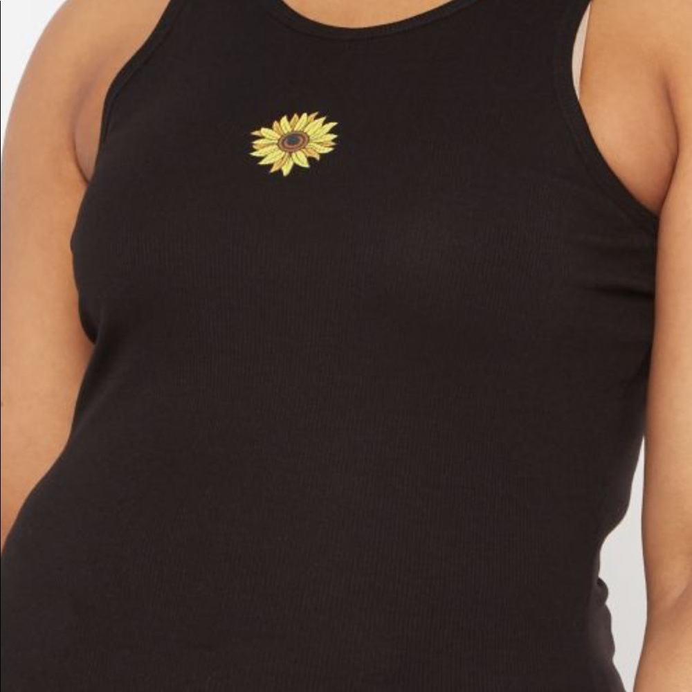 Plus Size Tank - Picture 2 of 3